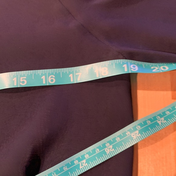 Women’s blouse size small - Picture 8 of 9